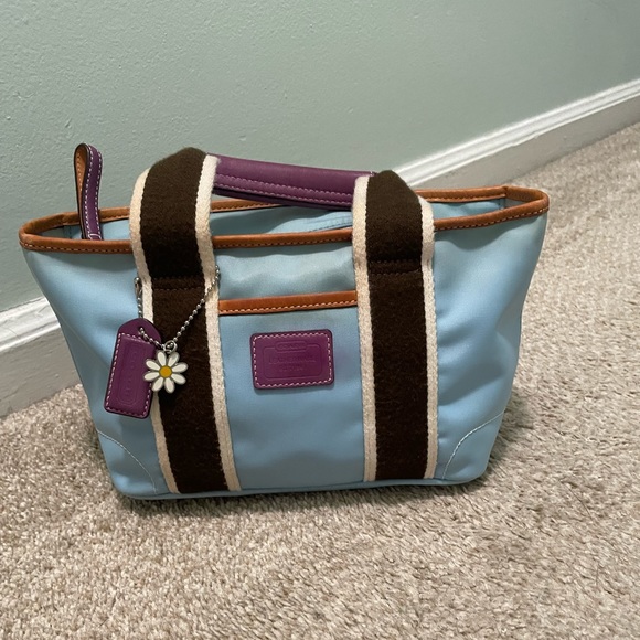 Coach Handbags - Coach Hampton Daisy Nylon Purse